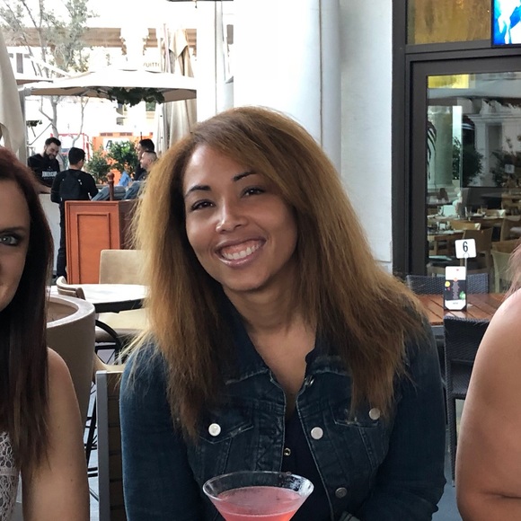 Meet your Posher, Francesca - Picture 1 of 1